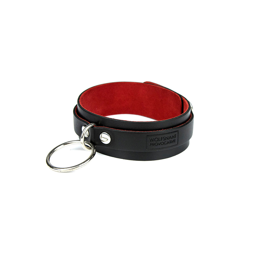 Black and Red bondge collar